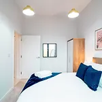 Riverside Dock 2br Parking לידס