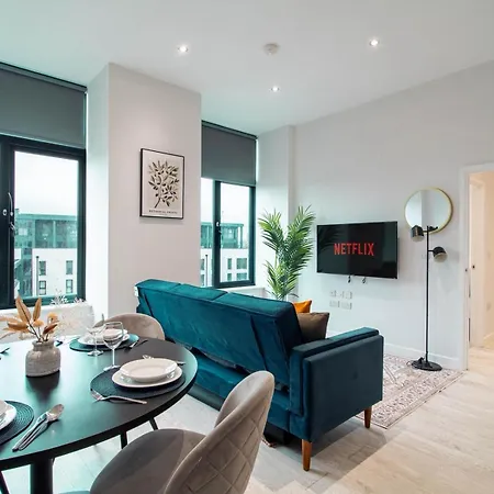 2br River View Dock L Free Parking Лідс