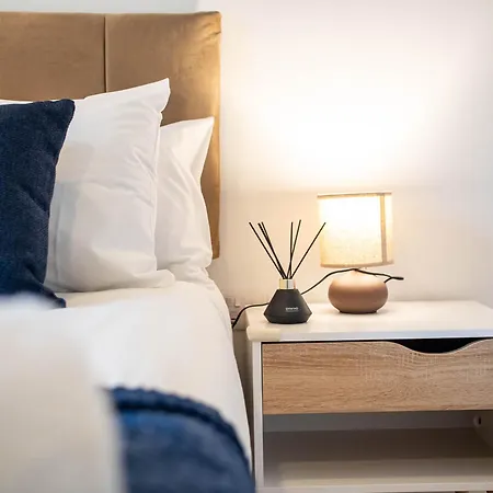 2br River View Dock L Free Parking *