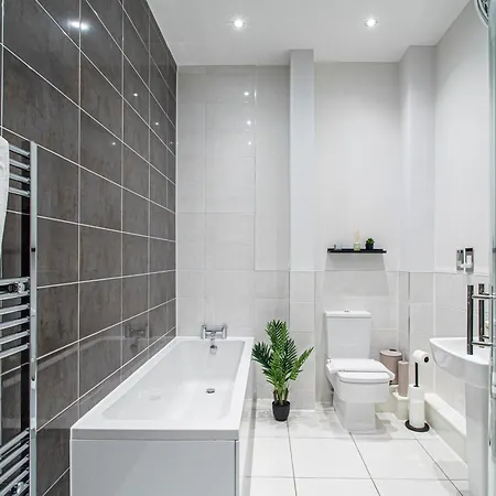 2br River View Dock L Free Parking דירה