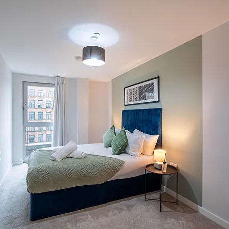 Victoria Riverside 2 Bed * Leeds (West Yorkshire)