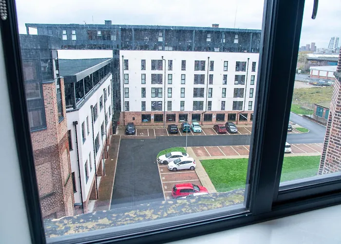 2br River View Dock L Free Parking *