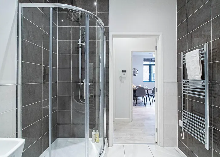 2br River View Dock L Free Parking